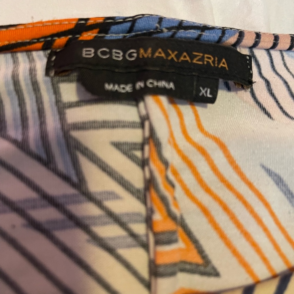 Geometric Patterned Dress - Picture 2 of 2